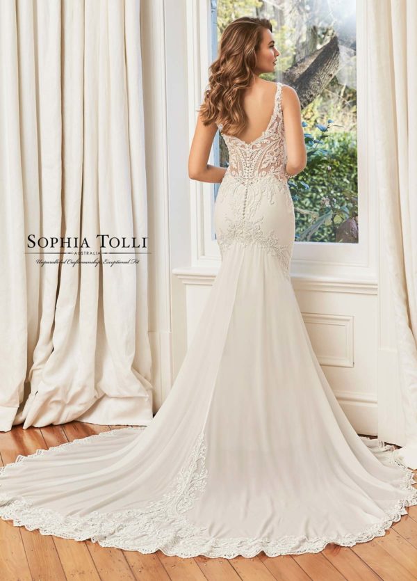 Sophia Tolli: Y11950 - Image 2