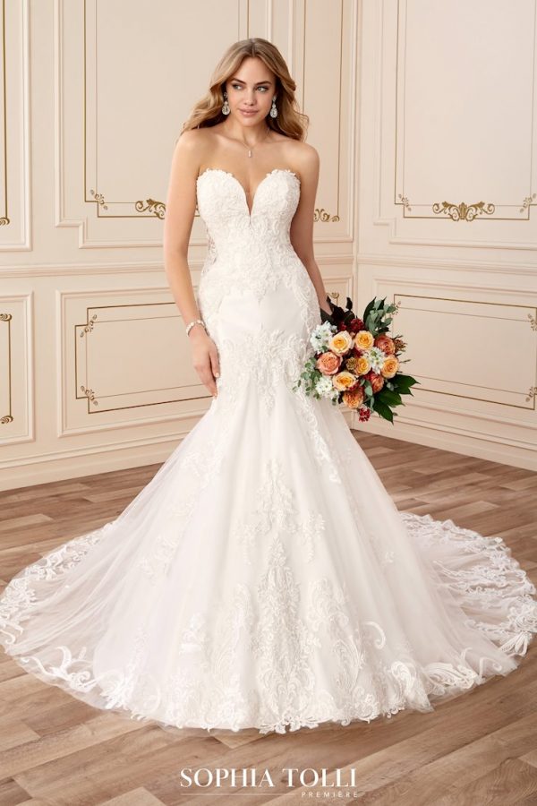 Sophia Tolli: Y22060 - Image 3