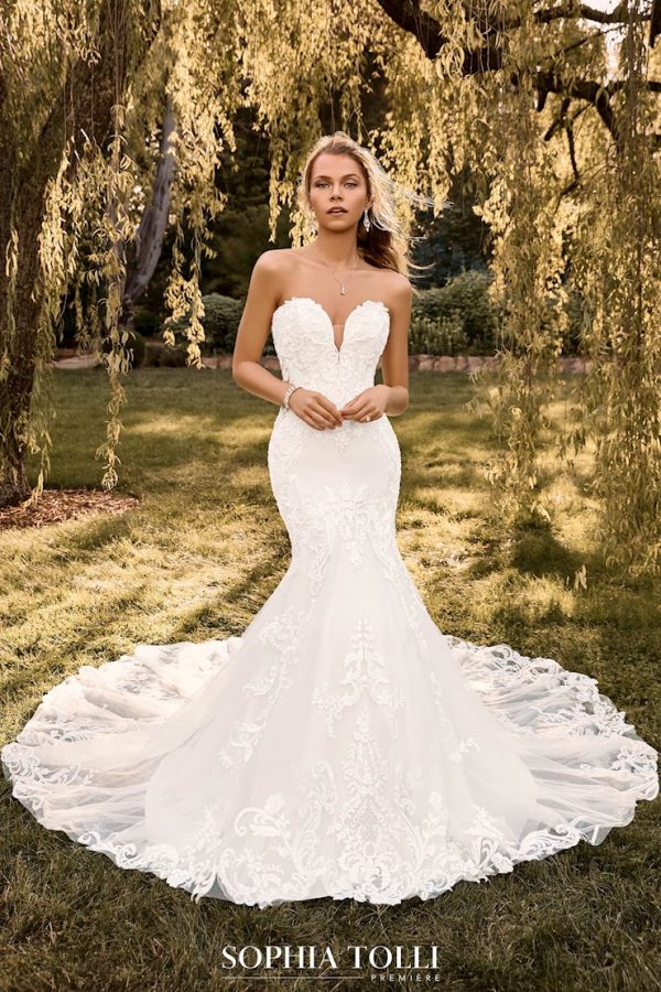 Sophia Tolli: Y22060 - Image 2