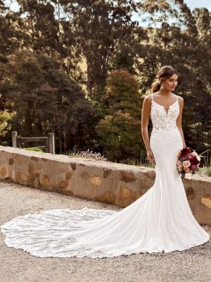 Sophia Tolli: Y22067