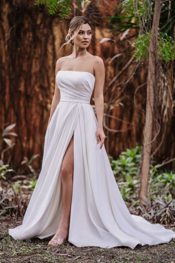 Allure: 9967