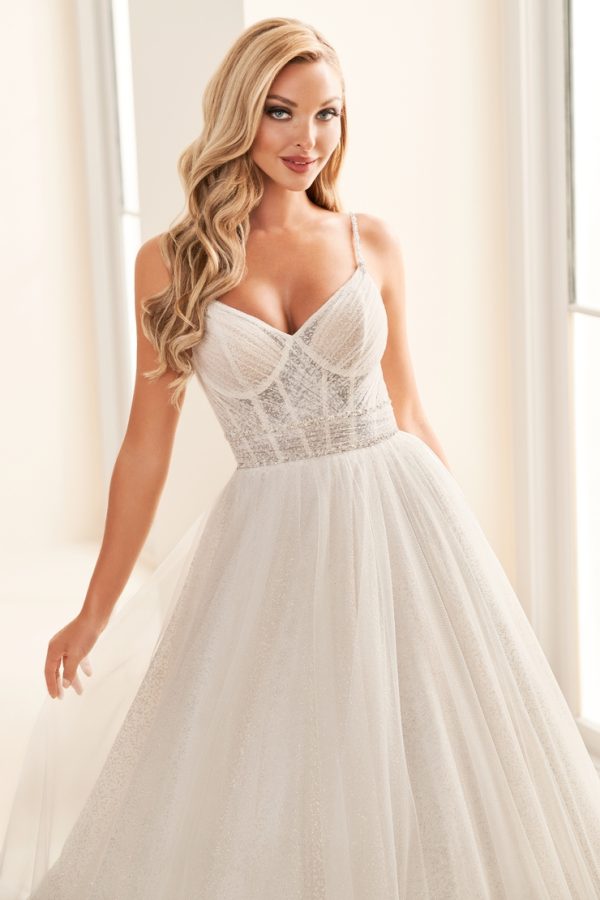 Enchanting  E2524 - Image 3