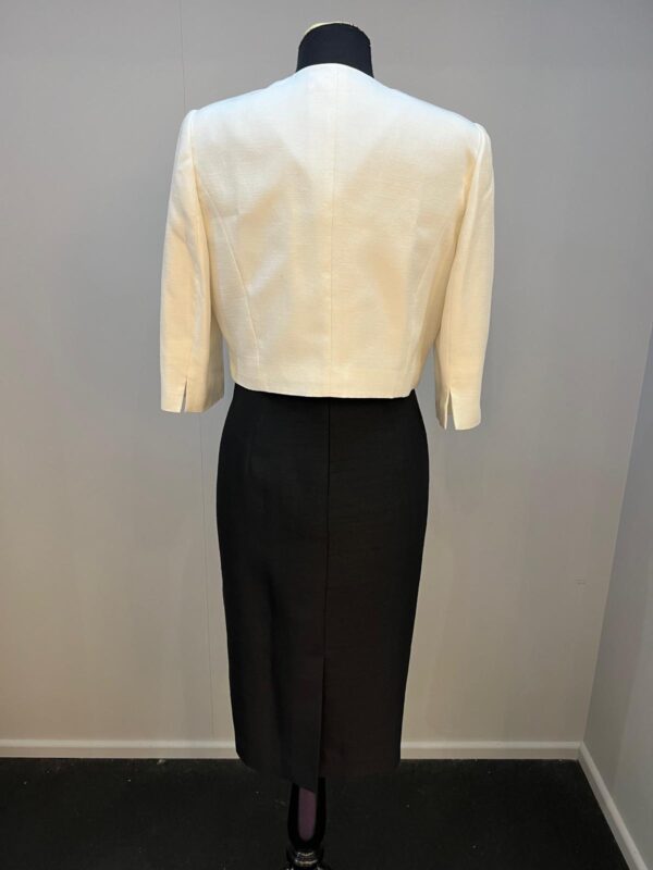 Occasionwear: Jacques Vert - Image 3