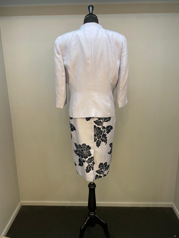 Occasionwear: Jacques Vert - Image 3