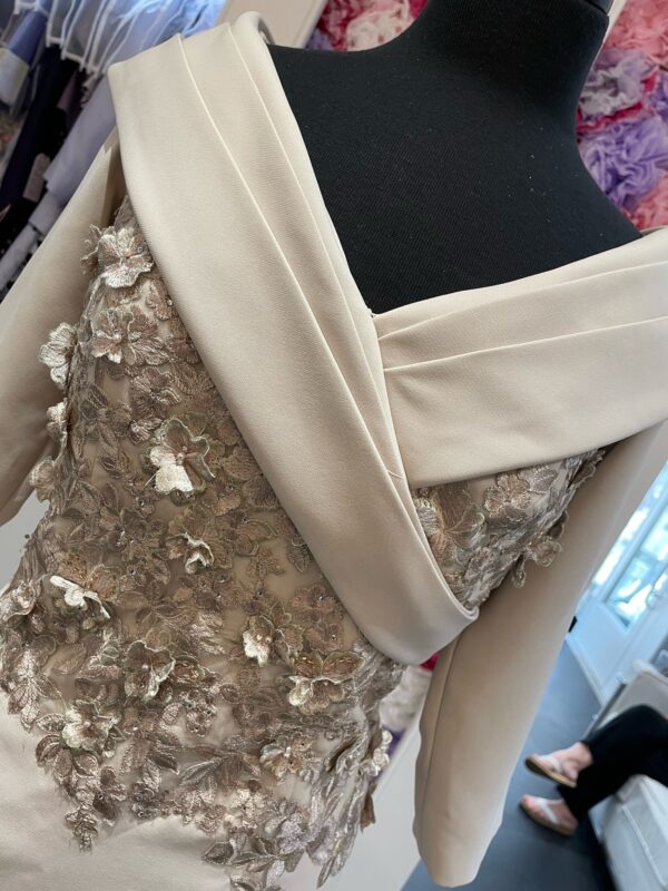 Veni Infantino: Tulip - Image 4