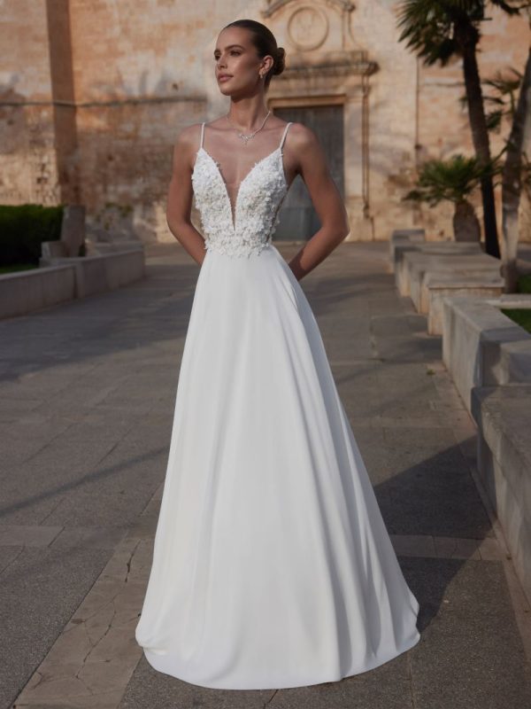 Bianco Evento: Amalia