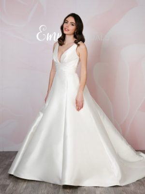Emma Bridals: EBBL407