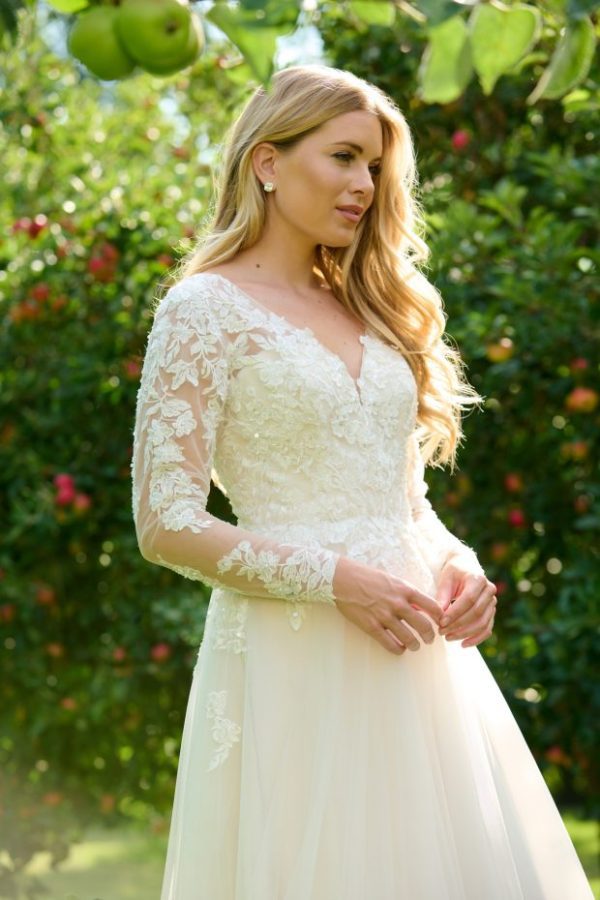 Emma Bridal: EBBL457 - Image 3
