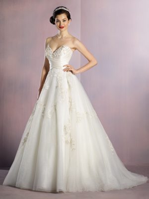 Alfred Angelo: 256